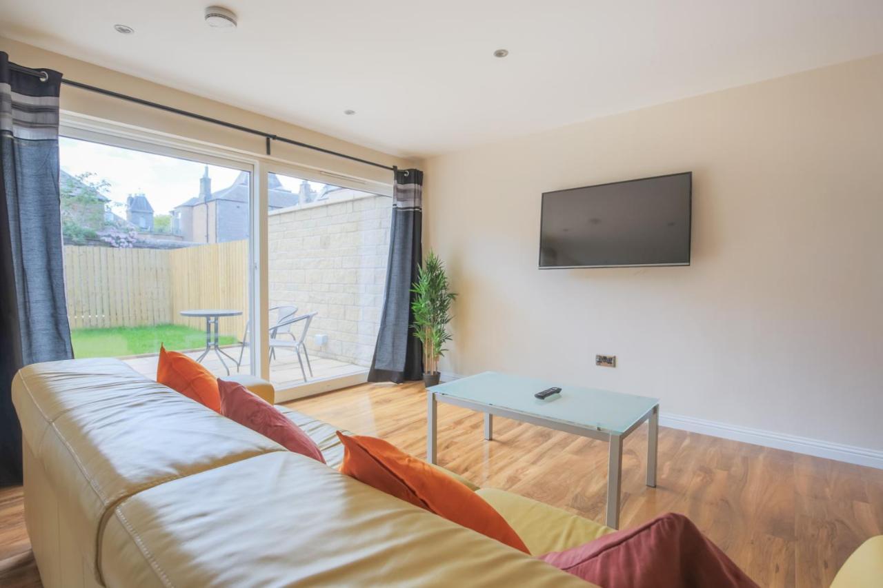 Stylish Modern Newly Built Apartment 15 Min From City Centre Edinburgh Exterior photo